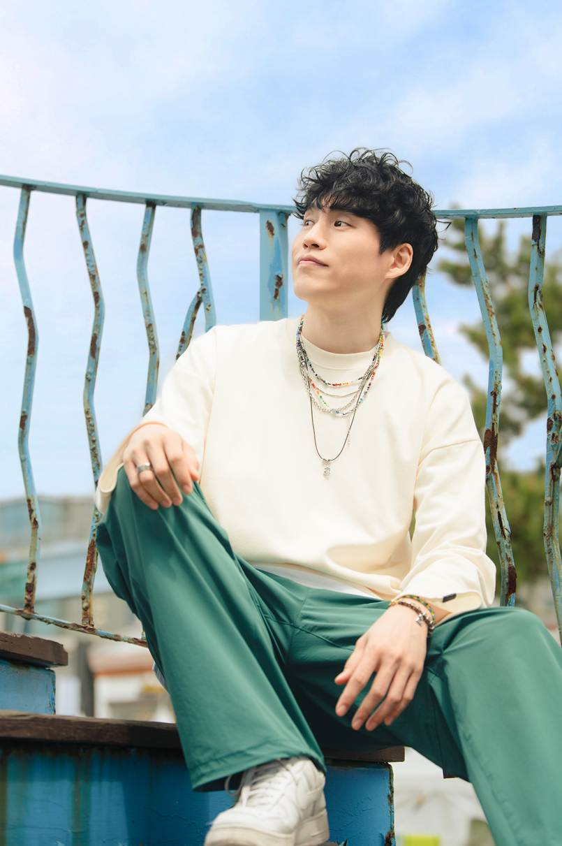 Louis Vui Chae - Artist Profile