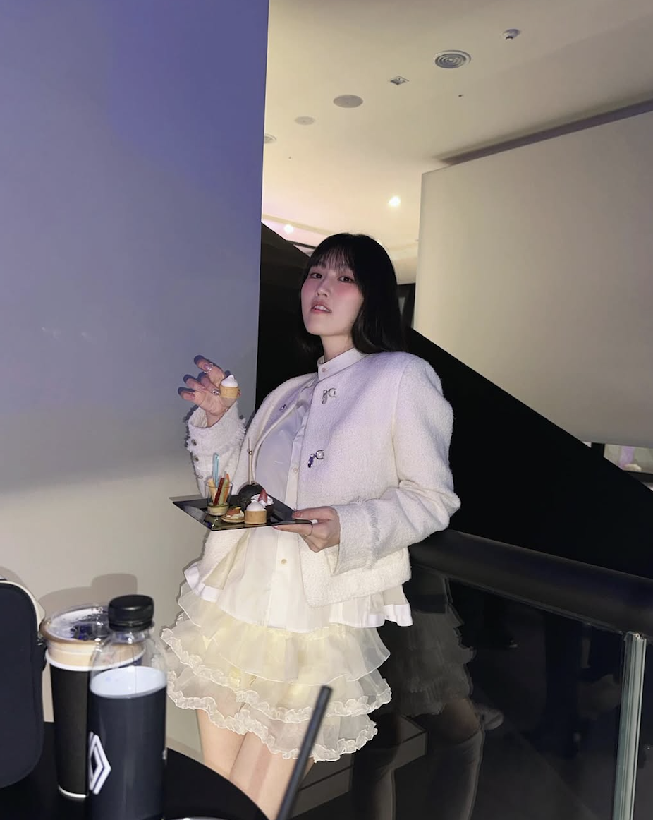 yena - Artist Profile