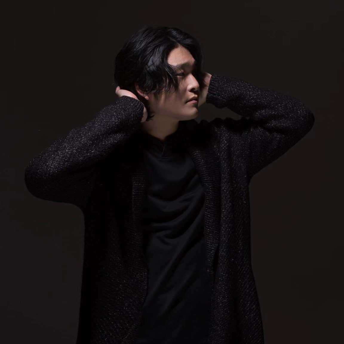 Yuwol  - Artist Profile