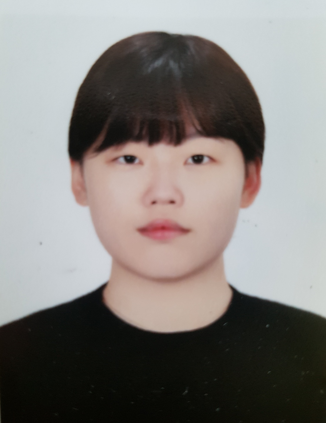 Hwie - Artist Profile