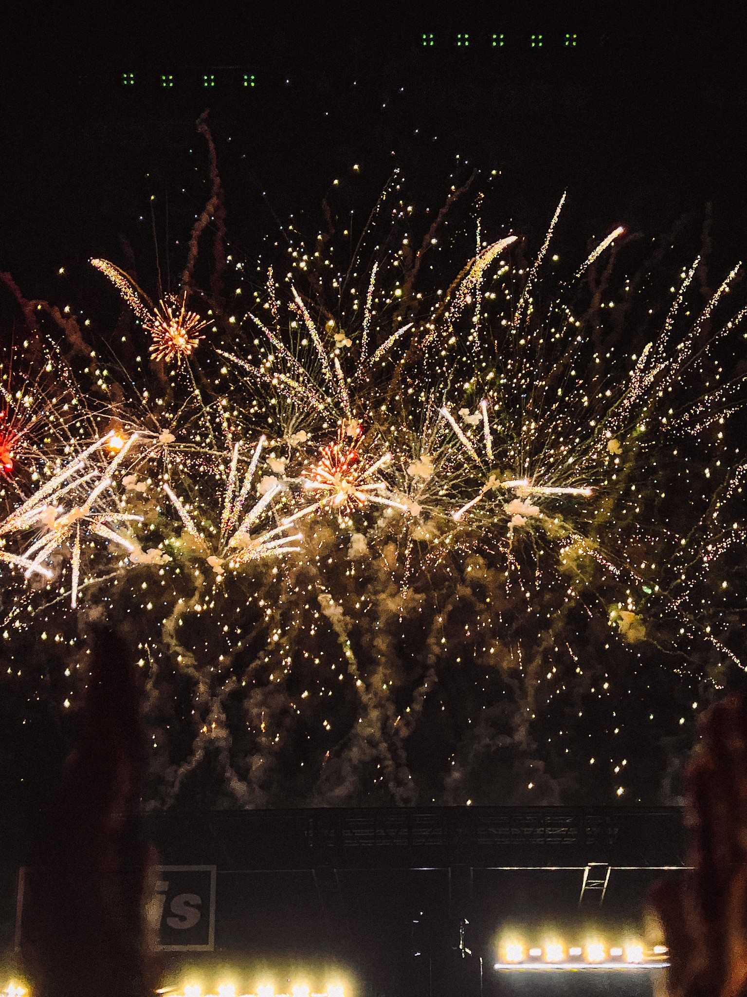 Supernova Wanna Rock