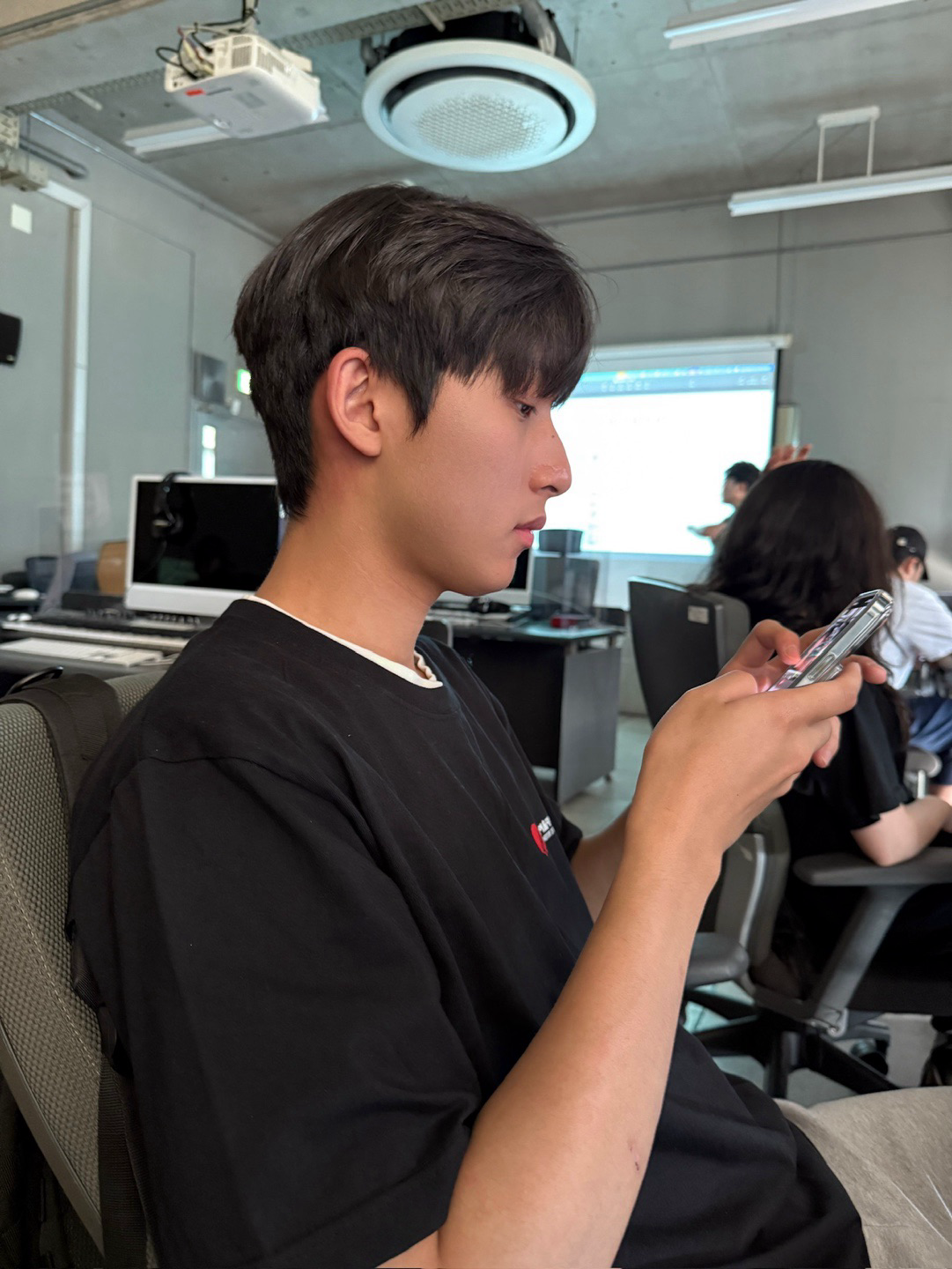 유지원 - Artist Profile