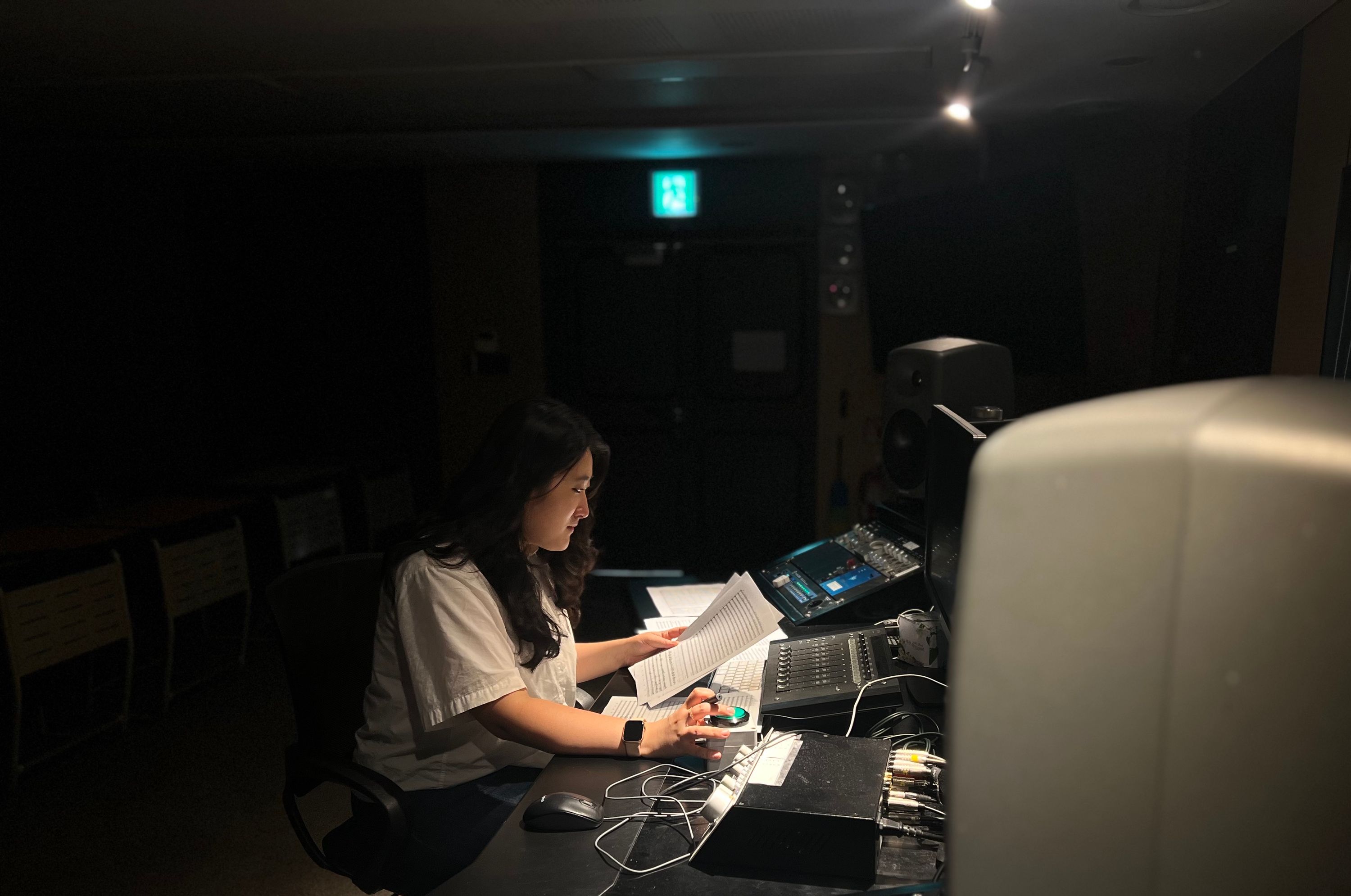 Esme Yeonjoo Shim - Artist Profile