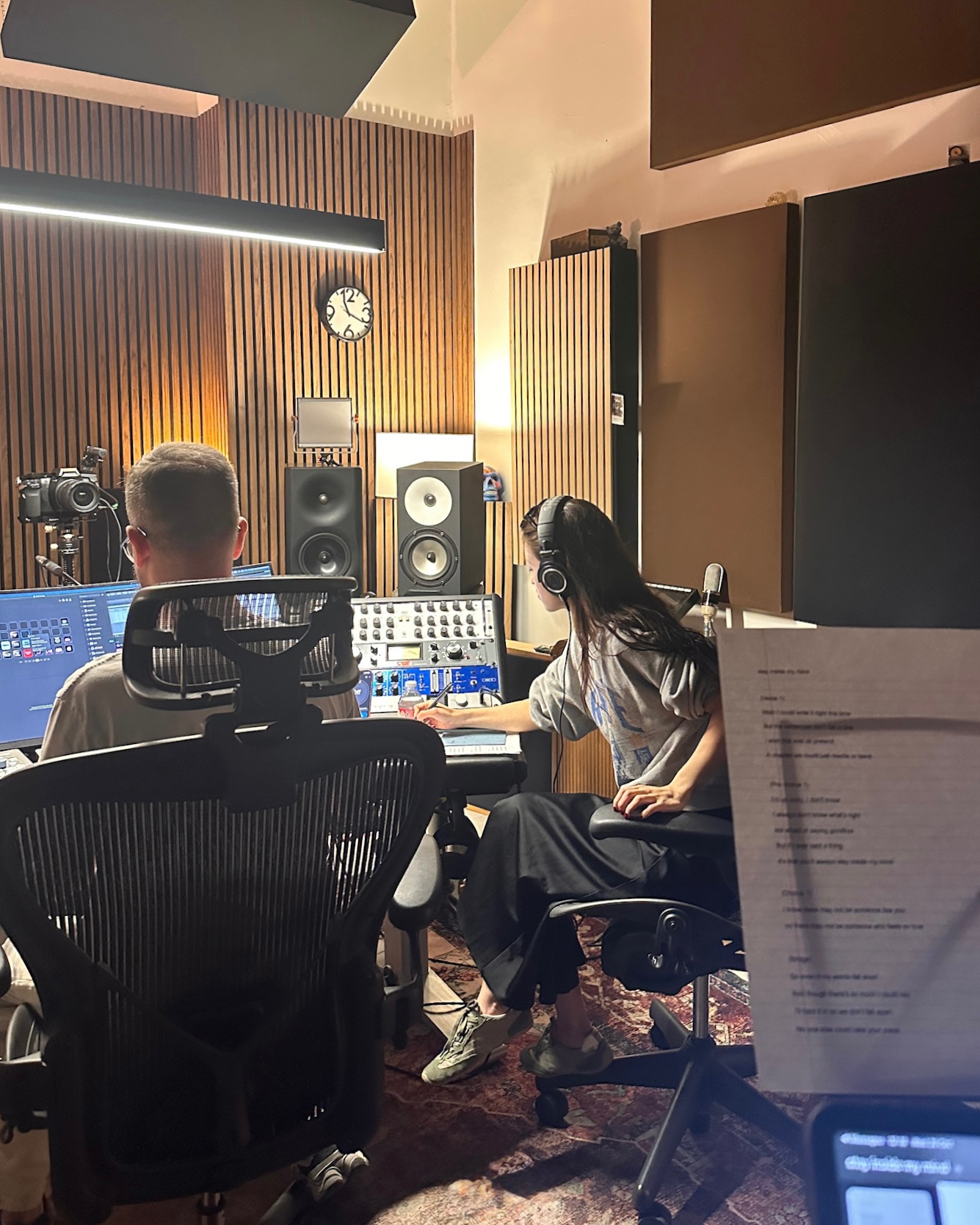 Hyerim son - Artist Profile