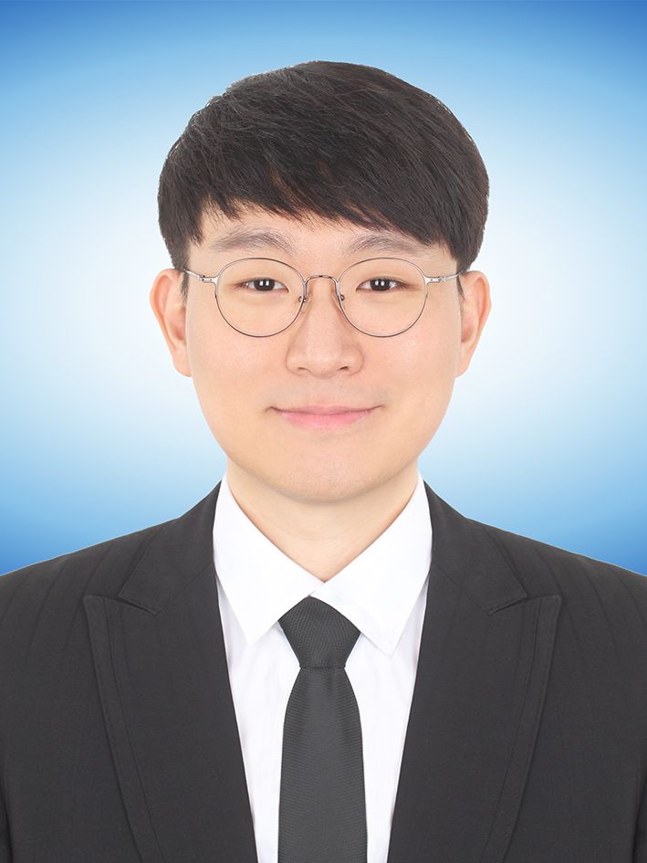 유선일 - Artist Profile