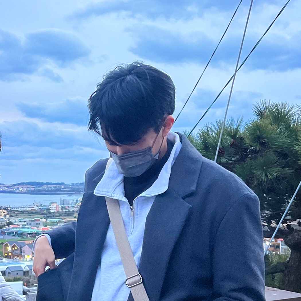 It's Young - Artist Profile