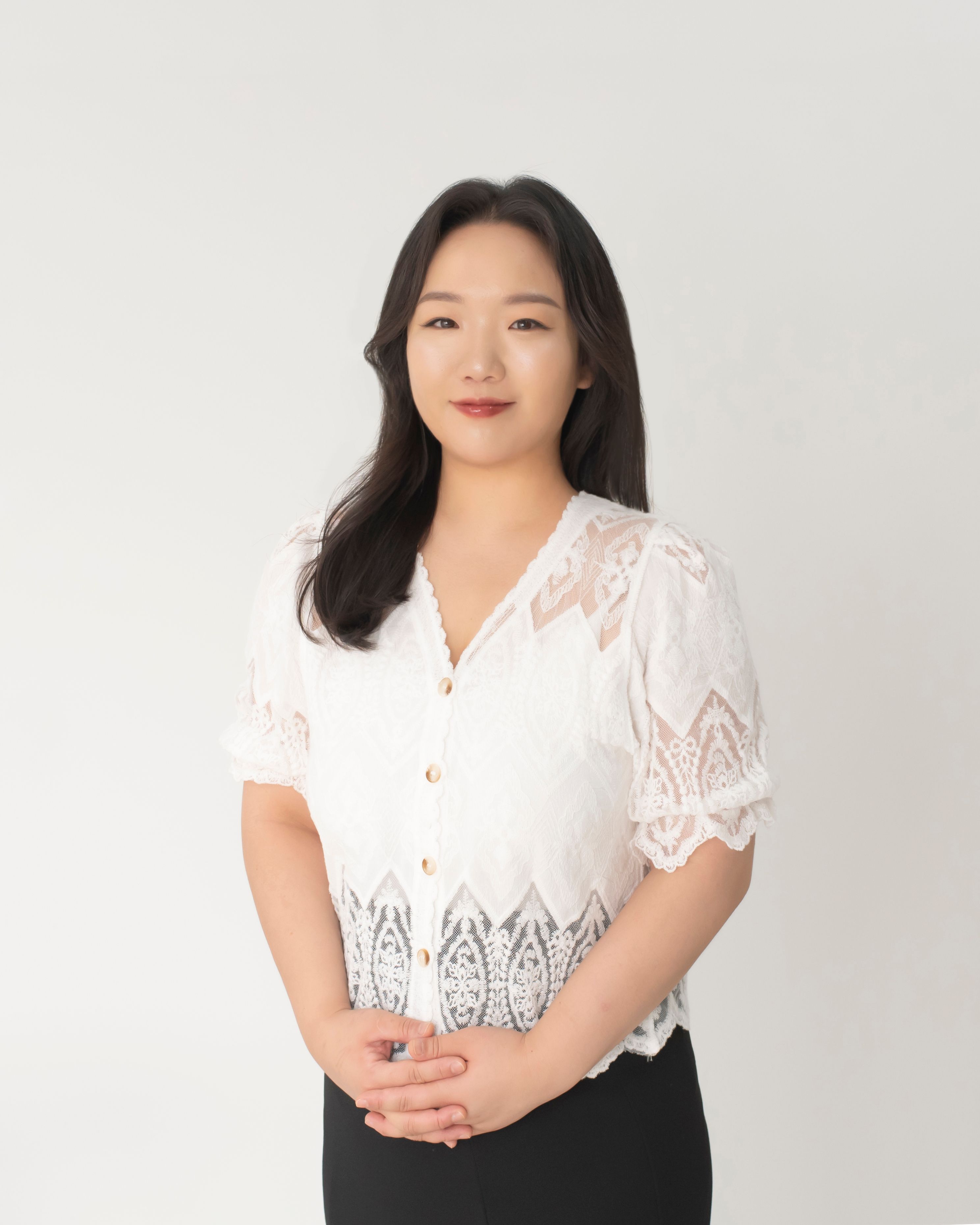 한지수 Han Jisoo - Artist Profile