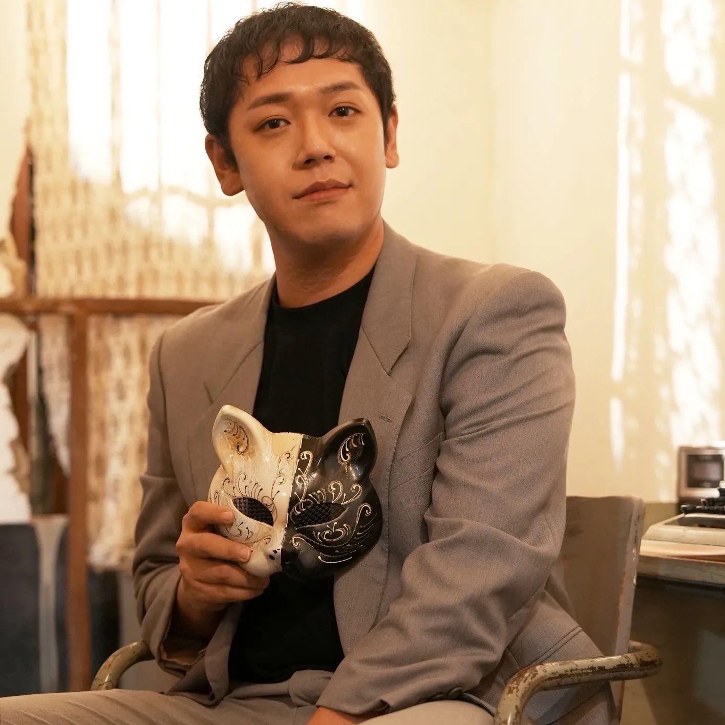 Damjun of LIONESSES - Artist Profile